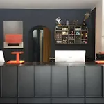 Diplomatic Hotell