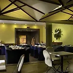 Diplomatic Hotell 3*