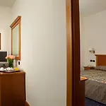 Hotel Diplomatic