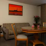 Diplomatic 3* Roma