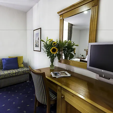 Hotel Diplomatic Rome