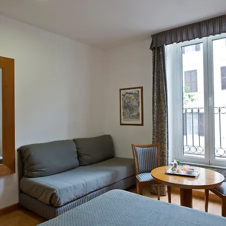 호텔 디플로마틱 로마