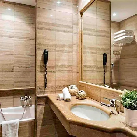 Hotel Diplomatic 3*
